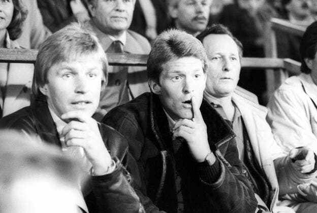 Die Förster Brüder Bernd (li.) und Karlheinz (Olympique Marseille, beide Deutschland)