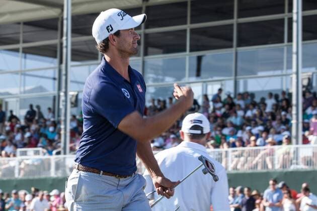 August 25, 2013: Adam Scott finishes the day with -5 to win The Barclays with a -11, at Liberty National Golf Club in Jersey City, NJ. GOLF: AUG 25 PGA Golf Herren - The Barclays - Final Round Icon130825011 EDITORIAL USE ONLY