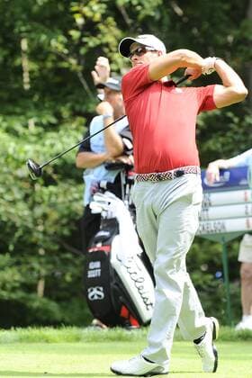 Aug. 30, 2013 - Norton, Massachusetts, USA - August 30, 2013 - Norton, Massachusetts, U.S. - Adam Scott of Queensland, Australia, watches his ball from the 9th tee during the first round of the Deutsche Bank Championship, FedEx Cup playoffs held at the Tournament Players Club in Norton Massachusetts. Eric Canha CSM PGA Golf Herren 2013: Deutsche Bank Championship Round 1 AUG 30 - ZUMAc04