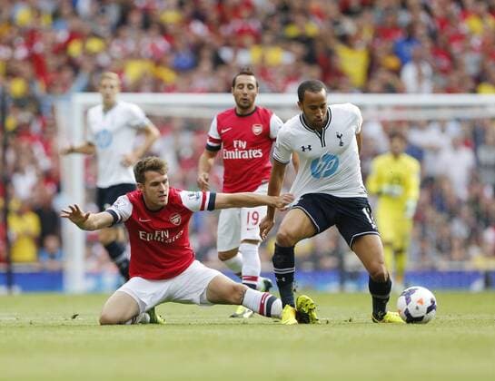Arsenal s Aaron Ramsey tussles with Tottenham s Mousa Dembele Arsenal v Tottenham Hotspur - Barclays Premier League - Emirates Stadium - London - England -01 09 2013 - Pic David Klein Sportimage EDITORIAL USE ONLY. No use with unauthorised audio, video, data, fixture lists, club league logos or live services. Online in-match use limited to 120 images, no video emulation. No use in betting, games or single club league player publications.