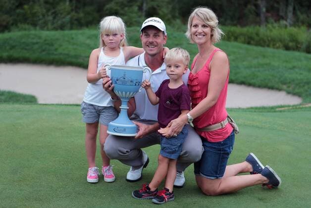 September 2, 2013: Henrik Stenson poses with his family, Lisa, Karl and wife Emma after winning the Deutsche Bank Championship at TPC Boston, Norton, MA on September 2, 2013. GOLF: SEP 02 PGA Golf Herren - Deutsche Bank Championship - Final Round Icon20142542 EDITORIAL USE ONLY