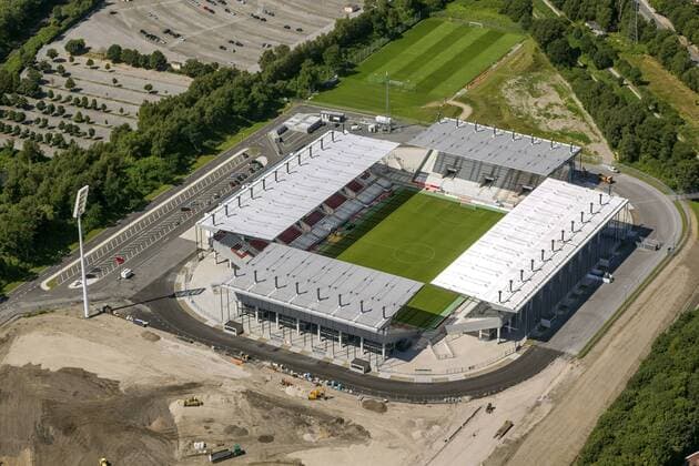 Rot-Weiß-Essen Stadion an der Hafenstraße, Essen, Ruhrgebiet, Nordrhein-Westfalen, Deutschland, Europa, Luftbild !ACHTUNGxMINDESTHONORARx60xEURO!