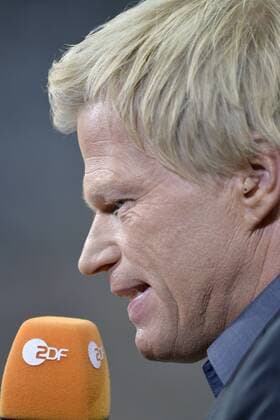 Oliver Kahn Portrait Porträt im Interview ZDF Experte Mikrofon DFB Länderspiel Deutschland gegen Österreich Fußball Herren GER AUT Qualifikation Weltmeisterschaft Brasilien 2014 Rückspiel Saison 2013 2014 München Allianz-Arena 06.09.2013 DFB Länderspiel Deutschland gegen Österreich