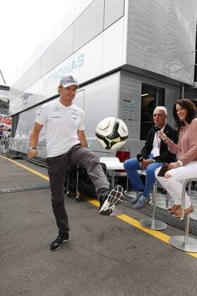 Motorsports: FIA Formula One World Championship 2013, Grand Prix of Italy, 9 Nico Rosberg (GER, Mercedes AMG Petronas F1 Team), Franz Beckenbauer (GER) xHOCHxZWEIx