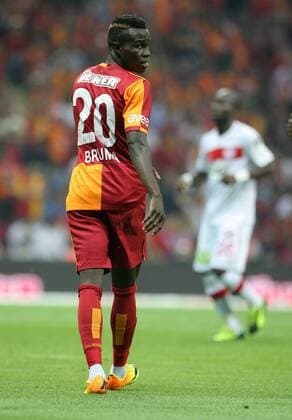 Turkey Superleague 4. weeks match between Galatasaray and Antalyaspor at Türk Telekom Arena Stadium in Istanbul on September 13, 2013. Match Scored: Galatasaray 1 - Antalyaspor 1 Pictured: Armindo Tue Na Bangna Bruma of Galatasaray. 