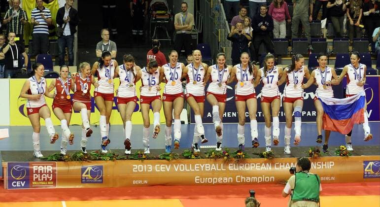14.09.2013, Max Schmeling Halle, Berlin, GER, Berlin, CEV Volleyball European Championship Women-Final, Germany vs. Russia, im Bild Siegerin , Russisches Team