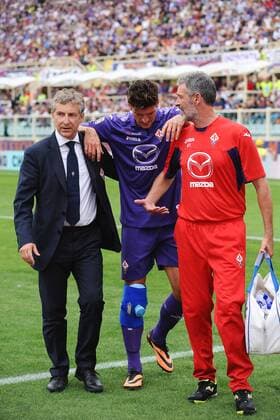 Mario Gomez Fiorentina Mario Gomez Injured - Florenz 15-09-2013 Stadio Artemio Franchi Football Serie A AC Florenz (ACF Fiorentina) vs Cagliari Calcio andreaxstaccioli