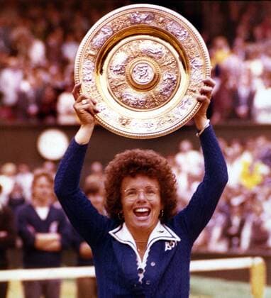 American Independence Day win for Mrs. Billie-Jean King (USA) with the Challenge Trophy after the final of the women s singles championship at the All-England Lawn Tennis tournament at Wimbledon 4th July 1975 Â  UnitedArchives00929369