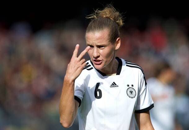 Fussball Damen Cottbus 21.09.2013 Stadion der Freundschaft WM Qualifikation Damen 2015 Deutschland geg Russland 9:0 Simone Laudehr 6 GER