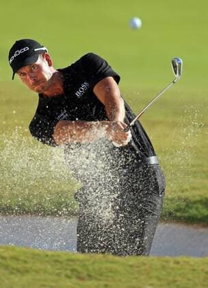 Sept. 22, 2013 - Atlanta, GA, USA - Henrik Stenson blasts out of the fairway trap to the 17th green to save par on his way to winning the Tour Championship and the FedEx Cup at East Lake Golf Club on Sunday, September 22, 2013, in Atlanta, Georgia. Tour Championship - ZUMAm67
