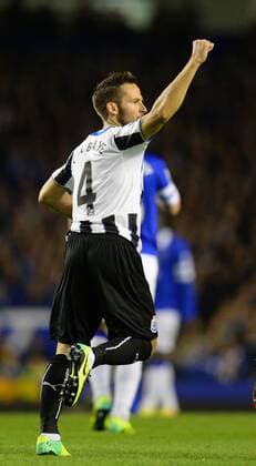 Yohan Cabaye of Newcastle United celebrates scoring - Barclays Premier League - Everton vs Newcastle Utd - Goodison Park Stadium - Liverpool - England - 30 09 13 - Picture Simon Bellis Sportimage EDITORIAL USE ONLY. No use with unauthorised audio, video, data, fixture lists, club league logos or live services. Online in-match use limited to 120 images, no video emulation. No use in betting, games or single club league player publications.
