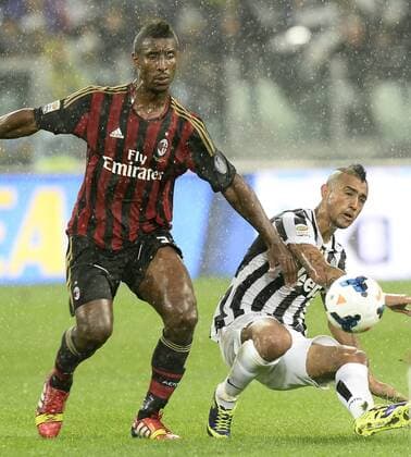 Torino 06 10 2013 - campionato di calcio serie A Juventus Turin - AC Milan; Kevin Constant - Arturo Vidal 