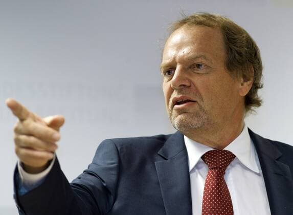 Sportpolitik Berlin 23.10.2013 Doping Opfer Hilfe DOH e.V. Die Doping-Opfer-Hilfe e.V. (DOH) eröffnet in Berlin das nach seinem Initiator benannte Werner-Franke-Dopingarchiv, das nach dem Umzug von Weinheim ab sofort in Räumen der Havemann-Gesellschaft interessierten Nutzern zur Verfügung steht. Rechtsanwalt Michael LEHNER