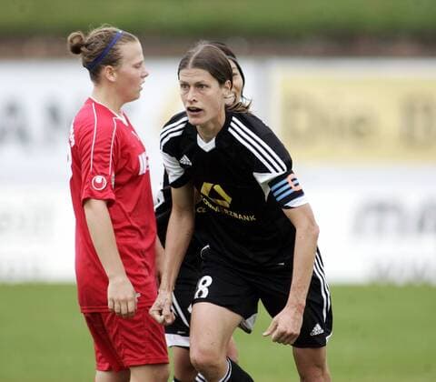 1 FFC Frankfurt - VFL Sindelfingen, Stadion am Brentanobad, 02.11.2013, Saison 2013 2014: Torjubel zum 2:0 durch Kerstin Garefrekes (Frankfurt)