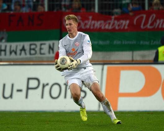 03.11.2013, xjhx, Fussball 1.Bundesliga, FC Augsburg - FSV Mainz 05, v.l. Sebastian Polter (FSV Mainz 05) im Tor