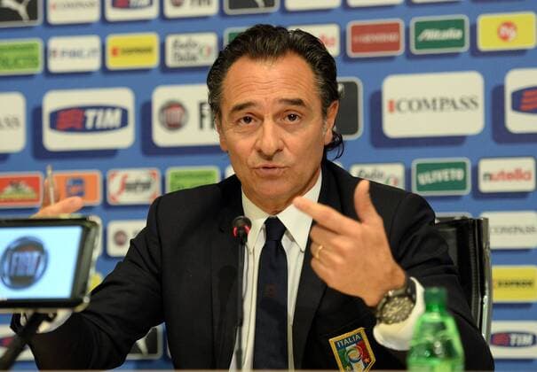 IPP20131112 Football - soccer: International match, Italy (ITA) Training Session, foto IPP alessandro sabattini coverciano 12-11-2013 ritiro nazionale calcio italia conferenza stampa di cesare prandelli allenatore italia (Hinweis: Verwendung nur in Deutschland - only Germany) xHOCHxZWEIx xItalyxPhotoxPressx 
