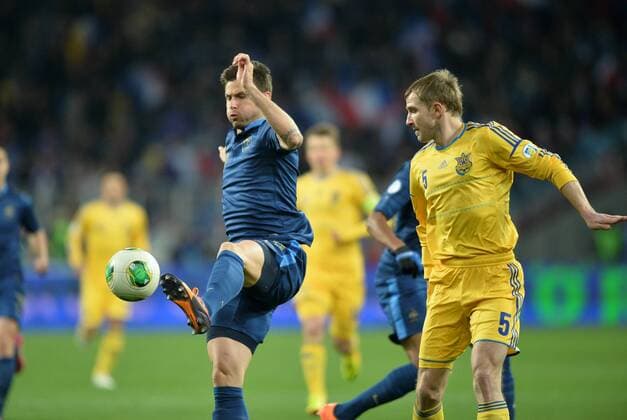 Olivier Giroud (fra) - Olexandr Kucher (ukr) FOOTBALL : Ukraine vs France - FIFA World Cup Qualifier - 15 11 2013 AnthonyBIBARD FEP Panoramic 