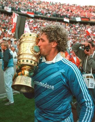 FC Bayern München DFB-Pokal 1986 Torwart Jean Marie Pfaff