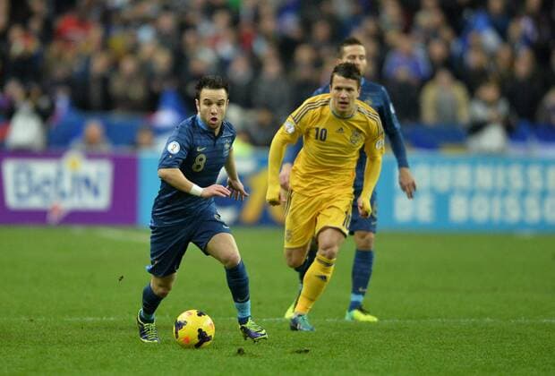 Mathieu Valbuena (fra) - Ievgenii Konoplianka (ukr) FOOTBALL : France vs Ukraine - barrage retour pour la coupe du monde 2014 - 19 11 2013 AnthonyBIBARD FEP Panoramic 
