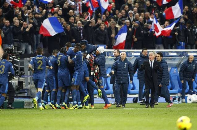 Karim Benzema Didier Deschamps ( Trainer France) FOOTBALL: France. 19 11 2013 xGwendolinexLeGoffx 
