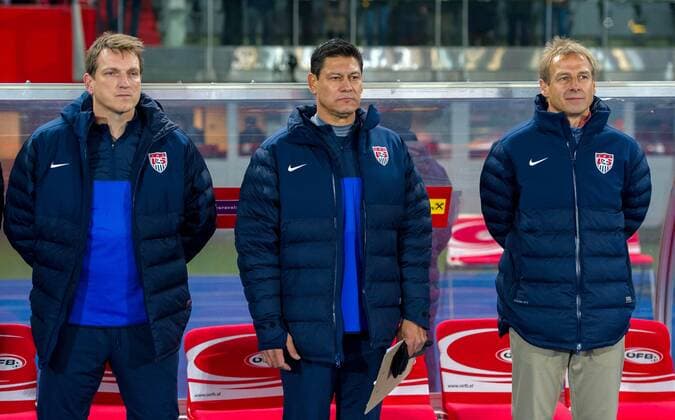 19. November 2013: Wien, Ernst-Happel-Stadion: Fussball Testspiel: Österreich - USA: Andreas Herzog, Martin Vasquez, Jürgen Klinsmann (USA) .