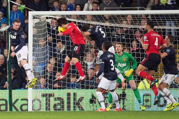 Cardiff s Kim Bo-Kyung scores a late equaliser - Cardiff City vs. Manchester United - Barclays Premier League - Cardiff City Stadium - Cardiff - 24 11 2013 Pic Philip Oldham Sportimage EDITORIAL USE ONLY. No use with unauthorised audio, video, data, fixture lists, club league logos or live services. Online in-match use limited to 120 images, no video emulation. No use in betting, games or single club league player publications.