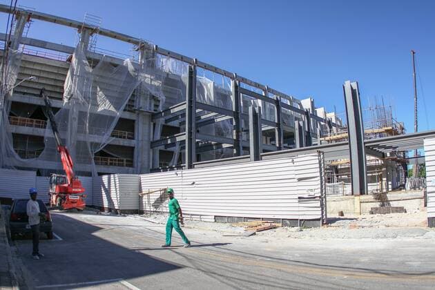 CURITIBA, PR - 14 11 2013: OBRAS ARENA DA BAIXADA - x(37)xGeraldoxBubniakx xFotoarenax 