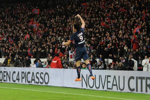 joie Edinson Cavani apres son but (PSG) FOOTBALL : PSG vs Lyon - Ligue 1 - 01 12 2013 N.LeGouic FEP Panoramic 