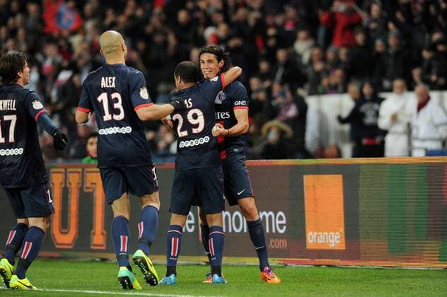 joie Edinson Cavani apres son but - Lucas Moura (PSG) FOOTBALL : PSG vs Lyon - Ligue 1 - 01 12 2013 N.LeGouic FEP Panoramic 