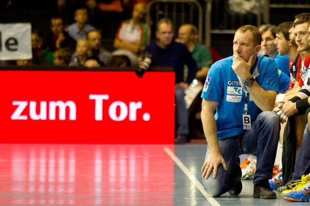 Trainer Frank Carstens (SC Magdeburg) - 1. Handball Bundesliga Punktspiel Saison 2013-14 SC Magdeburg vs. GWD Minden in der GETEC Arena in Magdeburg - Deutschland, Handball, Mann, Männer,07.12.2013