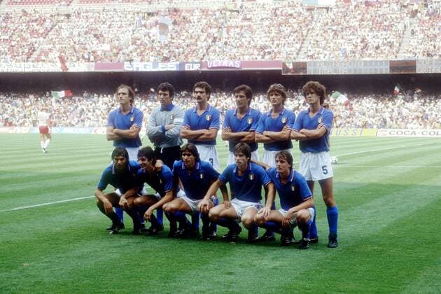Italienische Nationalmannschaft: hi.v.li.: Francesco Graziani, Dino Zoff, Guiseppe Bergomi, Gaetano Scirea, Giancarlo Antognioni, Fulvio Collovati; vo.v.li.: Antonio Cabrini, Paolo Rossi, Bruno Conti, Gabriele Oriali, Marco Tardelli
