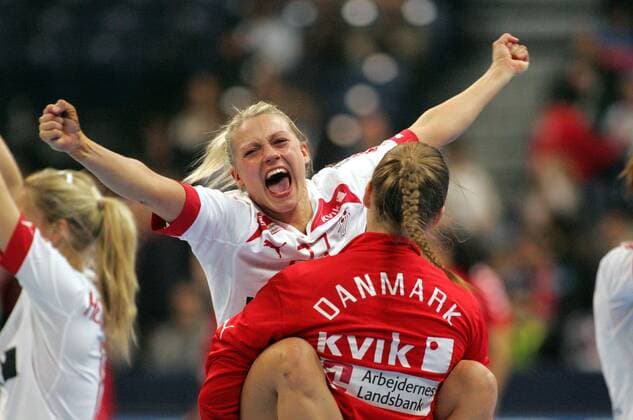 22.12.2013 Belgrade(Serbia) 21st Women s Handball World Championship Denmark-Poland match for third place Anna Grete Norgaard Denmark celebrate victory after match : 