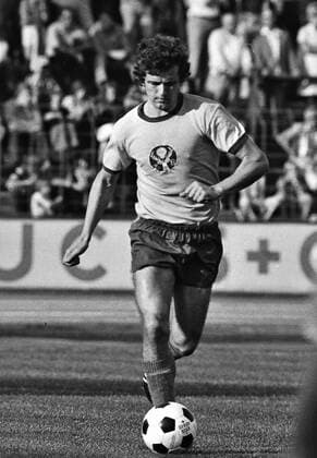Aus Regionalliga Nord Saison 1973 1974 Eintracht Braunschweig gegen den SV Meppen 3:0. Im Foto: BS Spieler ist Friedhelm Häbermann