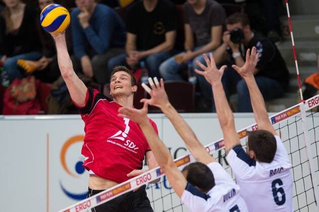 03.01.2014, MHP Arena, Ludwigsburg Volleyball, Qualifikation WM 2014, Deutschland vs. Kroatien Angriff Christian Fromm ( 1 GER) - Block Doppelblock Sime Vulin ( 7 CRO), Ivan Raic ( 6 CRO)