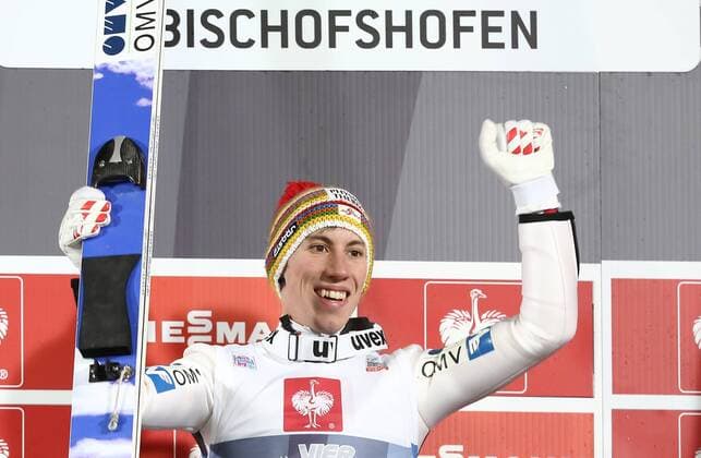 SKI NORDISCH - FIS WC Bischofshofen, Vierschanzentournee BISCHOFSHOFEN,AUSTRIA,06.JAN.14 - SKI NORDISCH, SKISPRINGEN - FIS Weltcup der Herren, Vierschanzen-Tournee, Siegerehrung. Bild zeigt den Jubel von Thomas Diethart (AUT). Keywords: Gesamtsieg. 