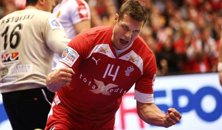 HANDBALL - EHF EM 2014, DEN vs MKD HERNING,DAENEMARK,12.JAN.14 - DIVERS, HANDBALL - EHF Europameisterschaft 2014 der Herren, Länderspiel, Gruppenphase, Dänemark vs Mazedonien. Bild zeigt den Jubel von Michael Knudsen (DEN). 