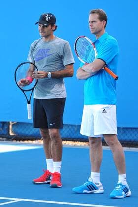 Stefan Edberg (SWE) Roger Federer (SUI) TENNIS : Open d Australie - Melbourne - 13 01 2014 TennisMagazine Panoramlc 