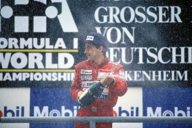 Siegerehrung GP Deutschland 1989 - Sieger Ayrton Senna (Brasilien McLaren Honda)