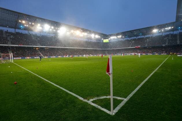 FUSSBALL - SALZBURG, ,18.JAN.14 - FUSSBALL - Testspiel FC RB Red Bull Salzburg, Vorbereitungsspiel. Bild zeigt eine Übersicht der Red Bull Arena. 