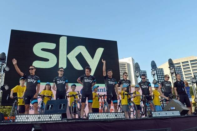 Teampräsentation Team SKY Procycling mit Richie PORTE (AUS) - Philip DEIGNAN (IRL) - Geraint THOMAS (GBR) - Berhard EISEL (AUT) - Luke ROWE (GBR) - Christopher SUTTON (AUS) - Ian STANNARD (GBR) - Querformat - quer - horizontal - Event Veranstaltung: Santos Tour Down Under 2014 - Team Presentation Team Präsentation - Location Ort: Adelaide - Australien - Oceania - Ozeanien - Date Datum: 18.01.2014 - PUBLICATIONxONLYxGERxAUTxSWI