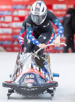 19.01.2014, Olympiaeisbahn Igls, AUT, Viessmann FIBT Bob und Skeleton Weltcup, 2er Bob Damen, 1. Durchgang, im Bild Jamie Greubel und Lauryn Williams (USA) Jamie Greubel und Lauryn Williams (USA) during first run two womens Bob at FIBT Viessmann Bobsleigh and Skeleton World Cup at Olympic ice canal, Innsbruck Igls, Austria on 2014 01 19. --- EP_fei E