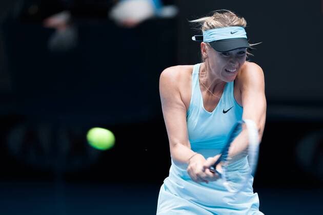 Jan. 20, 2014 - Melbourne, Australia - January 20, 2014: 3rd seed Maria SHARAPOVA (RUS) in action in a 4th round match on day 7 of the 2014 Australian Open grand slam tennis tournament at Melbourne Park in Melbourne, Australia. SydneyLow Cal Media Tennis 2014: Australian Open JAN 20 - ZUMAc04