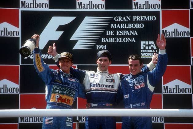 Siegerehrung GP Spanien 1994 - v.li. Michael Schumacher (Deutschland Benetton Ford), Sieger Damon Hill (England Williams Renault) und Marc Blundell (England Tyrrell)