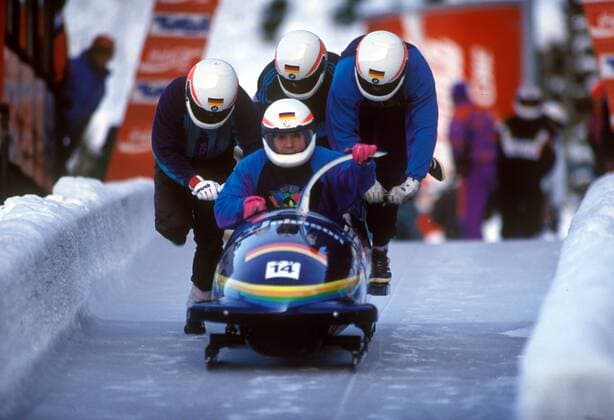 Bob Weltcup in Igls: Wolfgang Hoppe, Frank Bartholomäus, Axel Kühn, und Rene Hannemann (Deutschland) beim Start