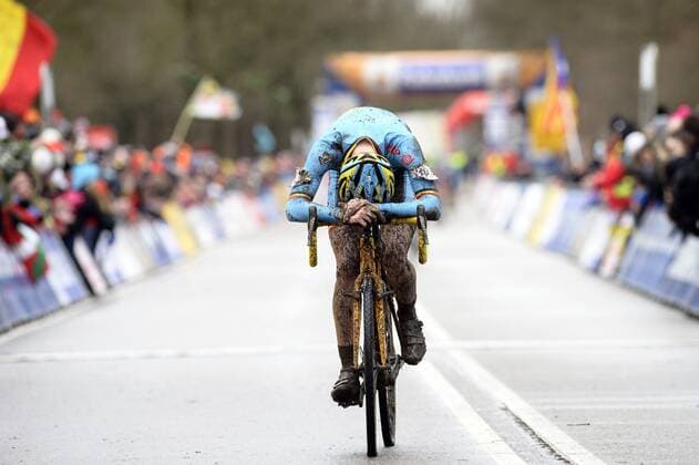 Aerts Thijs (BEL) CYCLO CROSS : WM juniors homme - UCI - Hoogerheide - 01 02 2014 Photonews Panoramic 