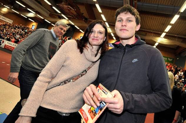 Arnstadt 08 02 2014 Sporthalle am Jahnsportpark 38. und letzte Meeting Hochsprung mit Musik im Foto: Ivan Ukhov (RUS) und Alina Astafai