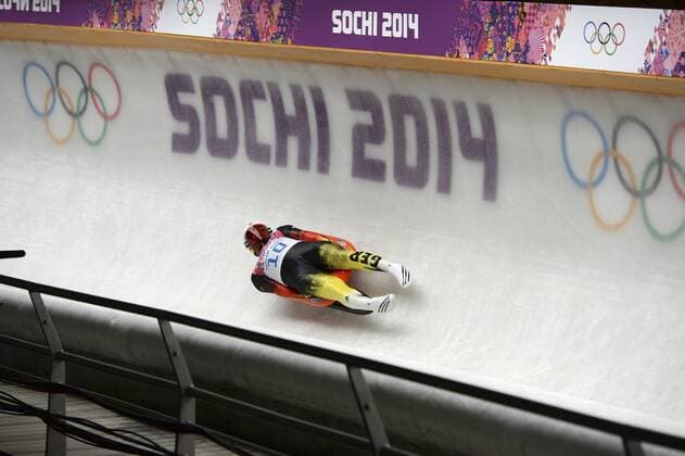 Felix LOCH, GER, Aktion, 1. Platz, Goldmedaillengewinner, Gold, Goldmedaille, Olympiasieger, Gewinner, winner, Rodeln Einzel der Maenner Herren, Luge mens single, Sanki Sliding Center, 09.02.2014. XXII. Olympische Winterspiele 2014, vom 07.02. - 23.02.2014 in Sotschi Russland. Â