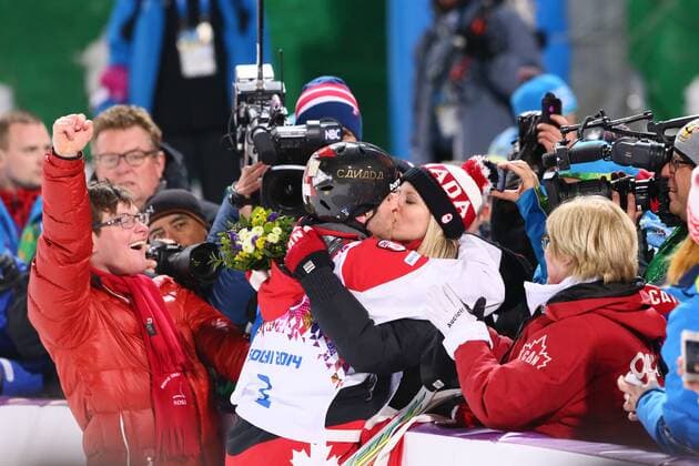 Alexandre Bilodeau (CAN), with girlfriend Sabrina FEBRUARY 10, 2014 - Freestyle Skiing : Men s Moguls Final at ROSA KHUTOR Extreme Park during the Sochi 2014 Olympic Winter Games in Sochi, Russia. NoxThirdxPartyxSales  ( 20282480)