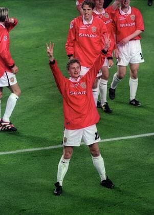 Ole Gunnar Solskjaer celebrates the win - UEFA Champions League final 1999 - Manchester United vs Bayern Munich at the Now Camp Stadium, Barcelona, Spain - 26th May 1999 Pictures Simon Bellis Sportimage EDITORIAL USE ONLY. No use with unauthorised audio, video, data, fixture lists, club league logos or live services. Online in-match use limited to 120 images, no video emulation. No use in betting, games or single club league player publications.