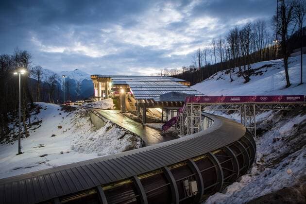 Sotschi , 100214 , Krasnaja Poljana , Sanki Sliding Center , Rodeln , Doppelsitzer im Rodeln , Herren , Training im Bild: Sanki Sliding Center